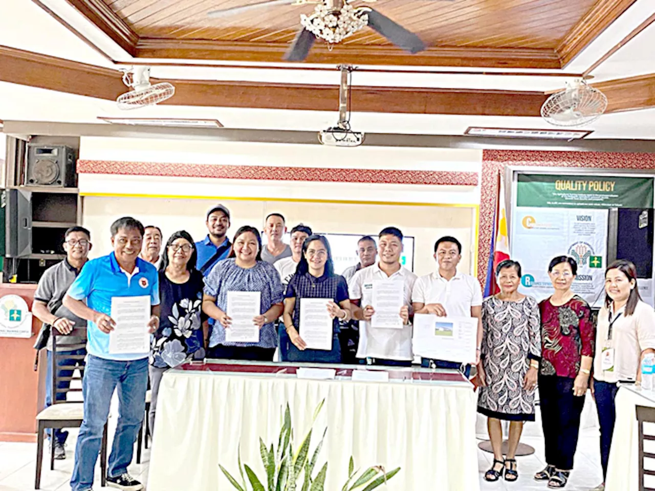 Accord inked to set up modern hog demo farm in Isabela town