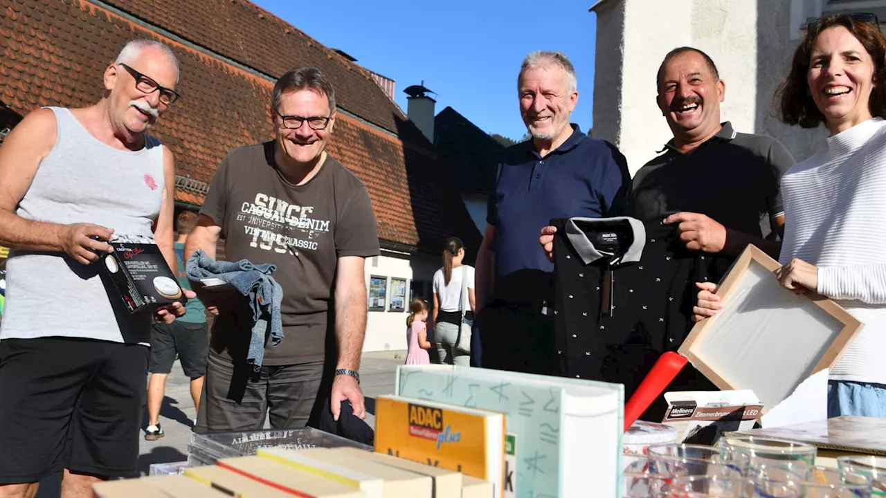 Auf Schnäppchensuche am Ybbsitzer Marktplatz