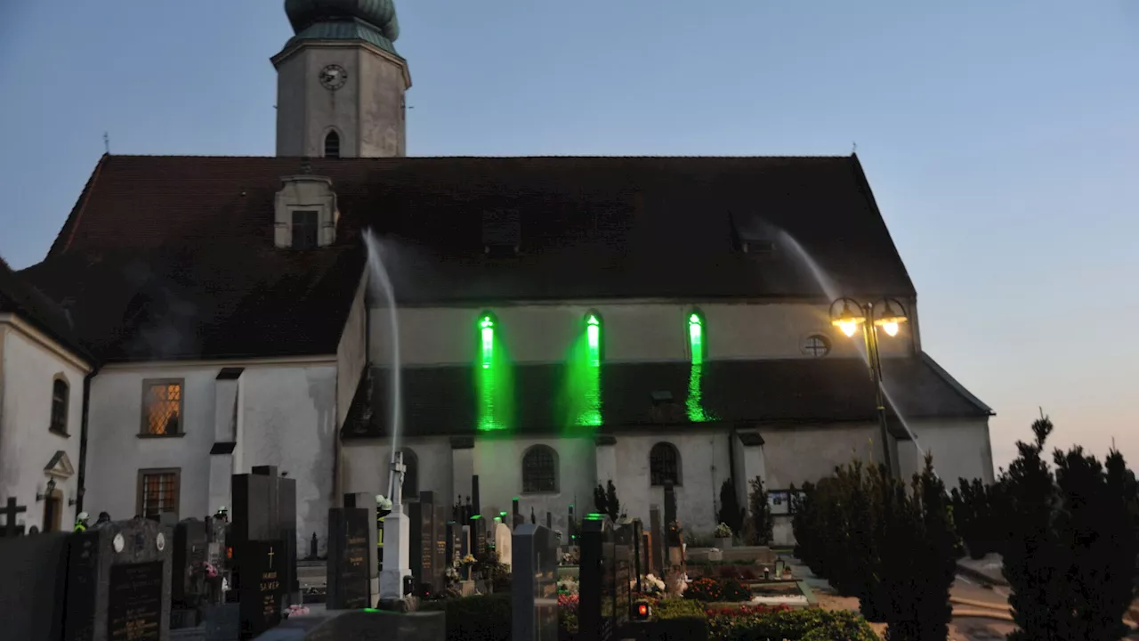 FF-Übung in Hausleiten: St. Agatha in Flammen