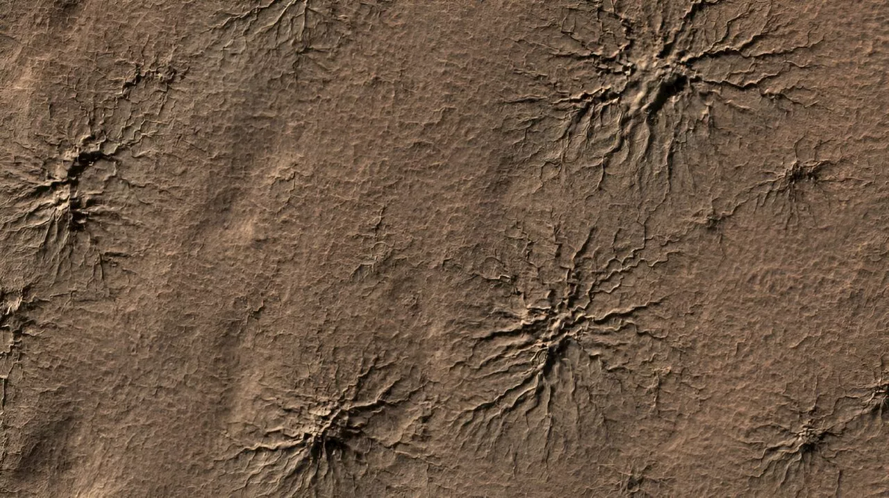 NASA scientists recreate Mars's spider-shaped geologic formations in lab for the first time