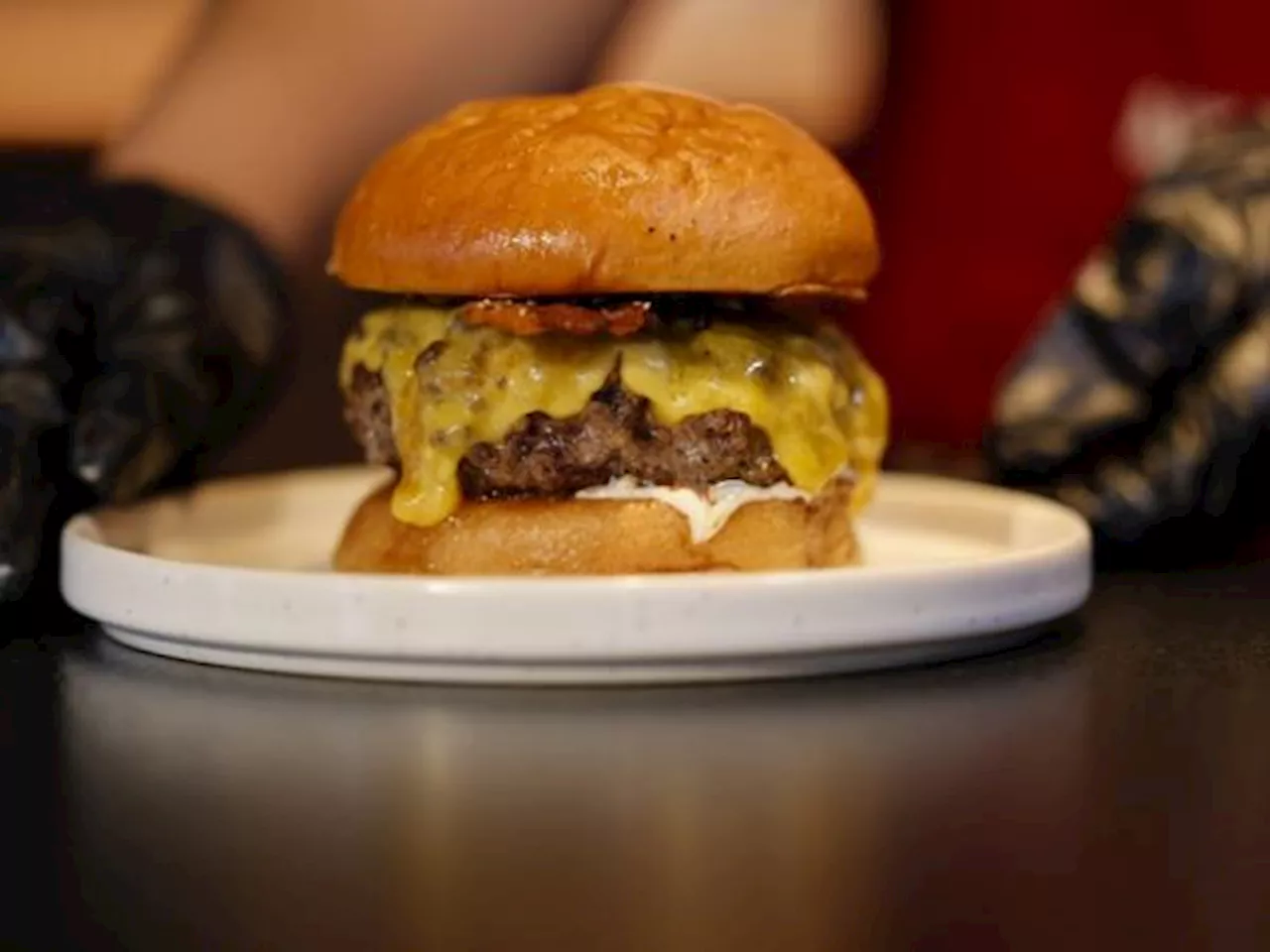 ¿La probaría? Los ingredientes de los que está hecha la mejor hamburguesa del mundo