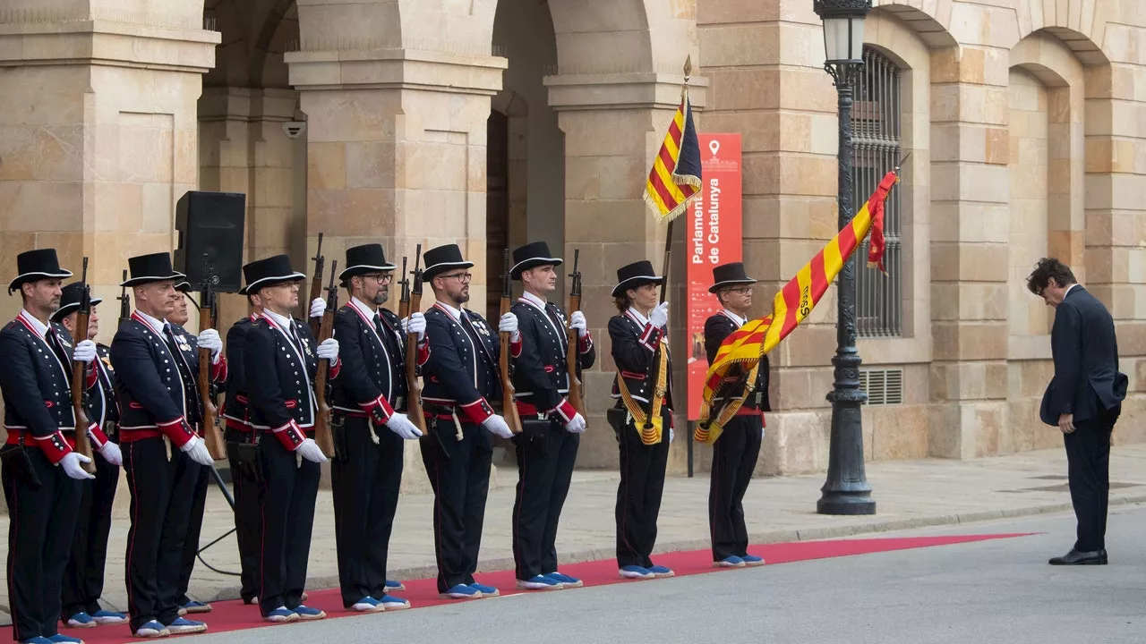 Cataluña celebra su primera Diada con Illa como president y con el independentismo dividido