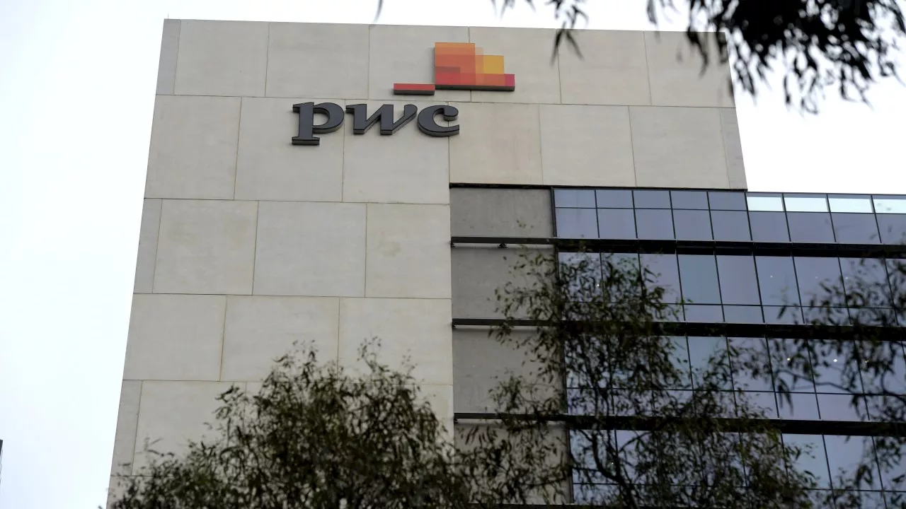 PwC to spy on employee locations as it forces workers back into the office