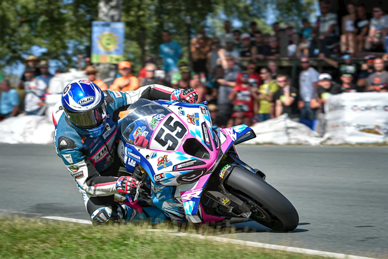 David Datzer (BMW) mit breiter Brust zum IRRC-Finale