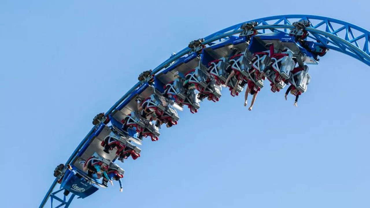 Freizeitpark: Achterbahn Blue Fire im Europa-Park bleibt stecken