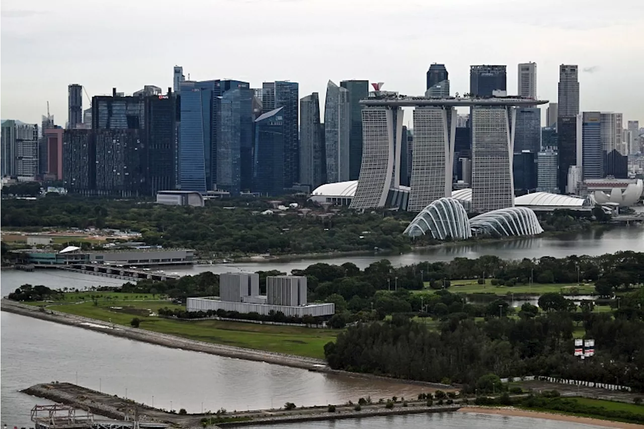 Economists raise Singapore’s 2024 growth forecast to 2.6%: MAS survey