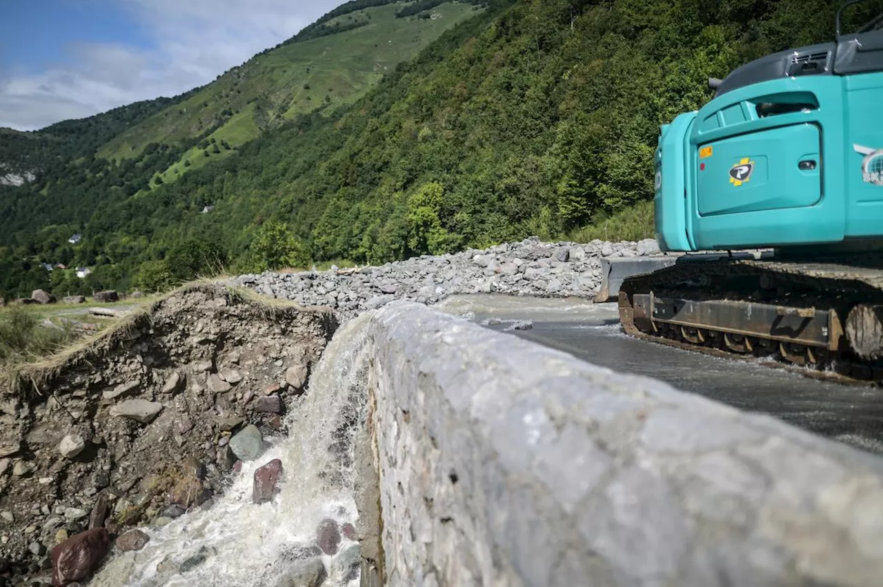 Intempéries en Béarn : un 2e éboulement sur la RN 134, le pont de Larry endommagé