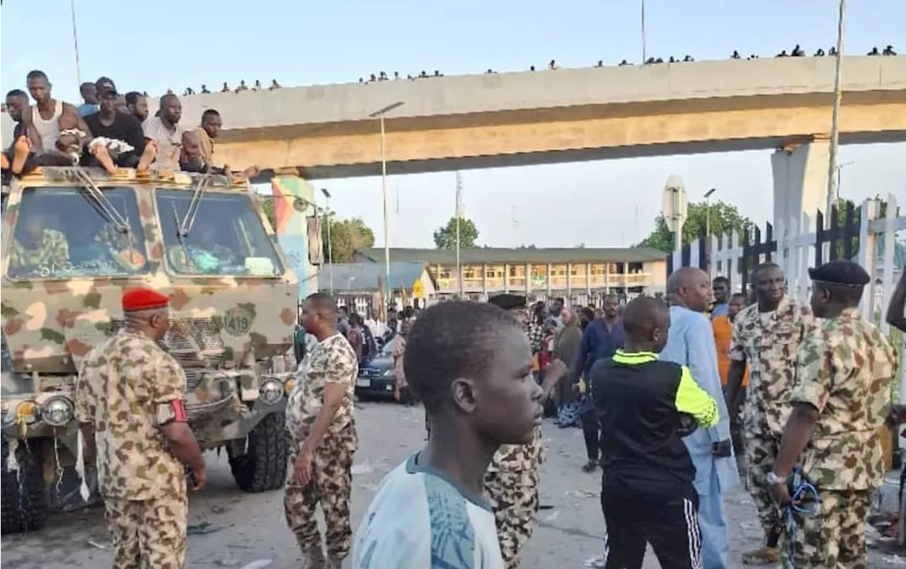 Military deploys troops to rescue flood victims in Maiduguri