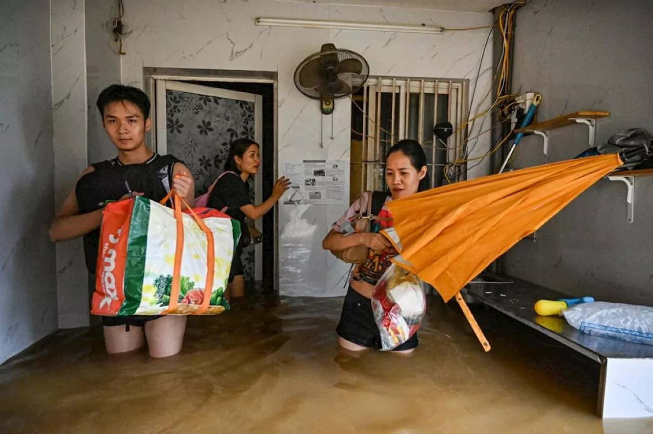 Hanoi flooded as Yagi death toll soars