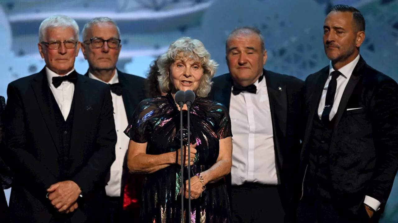 NTAs star-studded crowd BOOS as Post Office victim Jo Hamilton slams government & claims Sir Alan Bates...