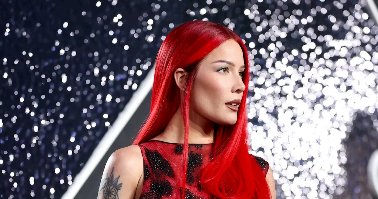 Halsey Walks VMAs Red Carpet Solo Amid Health Battle