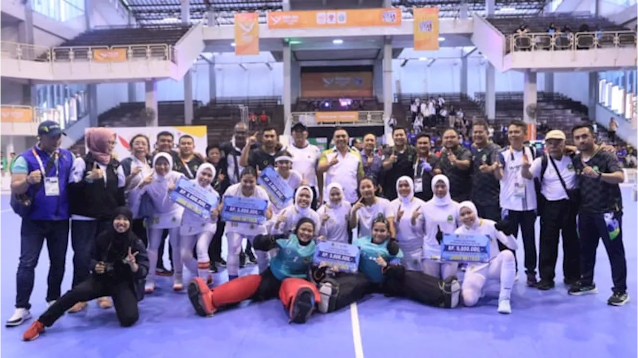 Hoki Indoor Putri Jabar Sabet Emas Usai Taklukkan Jateng 6-4 di Final PON 2024