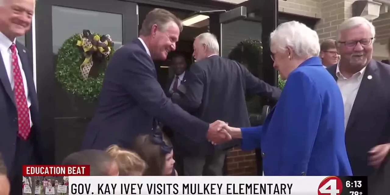 Gov. Kay Ivey visits elementary students in Geneva