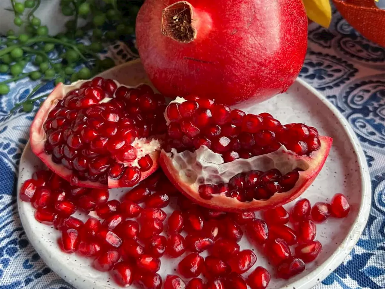 Pomegranate: એક નહીં 6 બીમારીઓમાં ફાયદો કરે છે દાડમ, જાણીને રોજ ખાશો આ લાલ દાણા