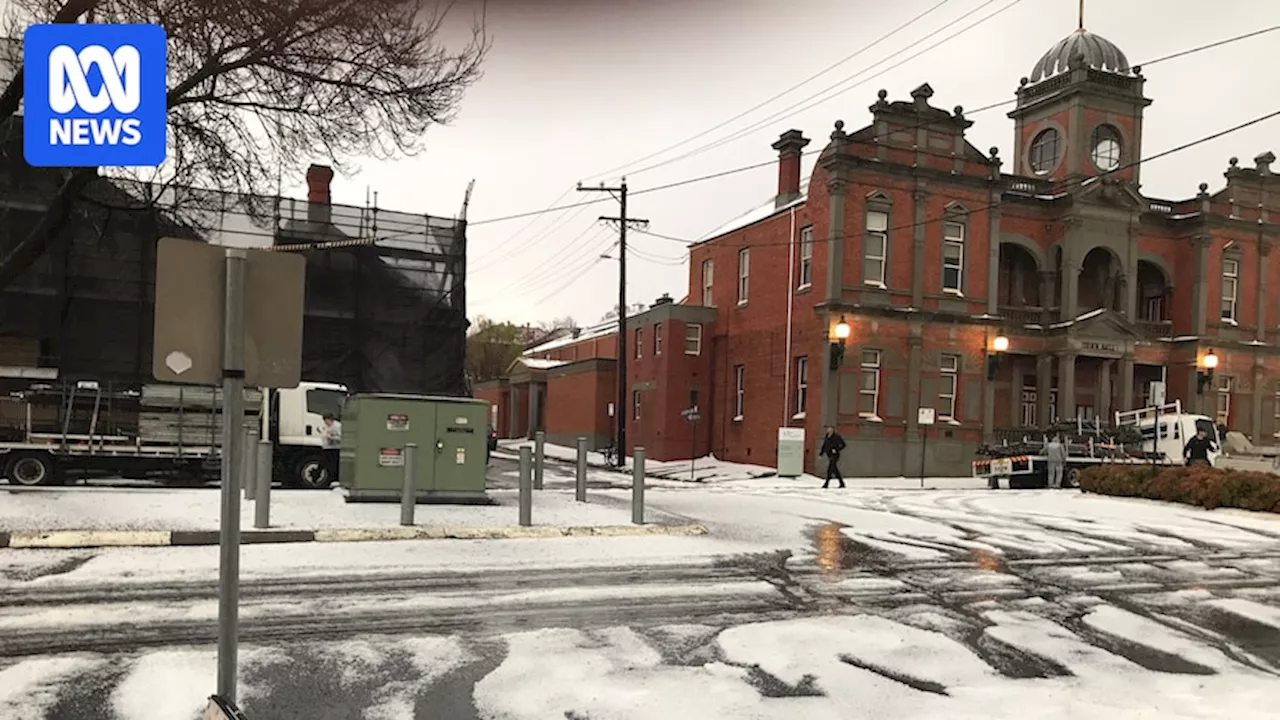 Castlemaine civic buildings closed, ceilings collapse under weight of hail and water in freak storm