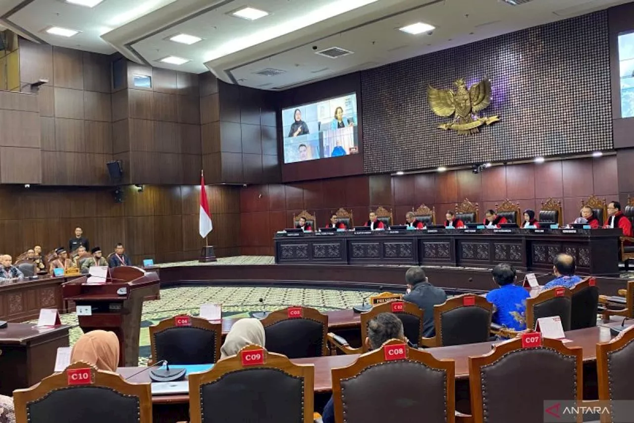 MK: Pembentuk UU tidak boleh sering ubah syarat usia pejabat publik