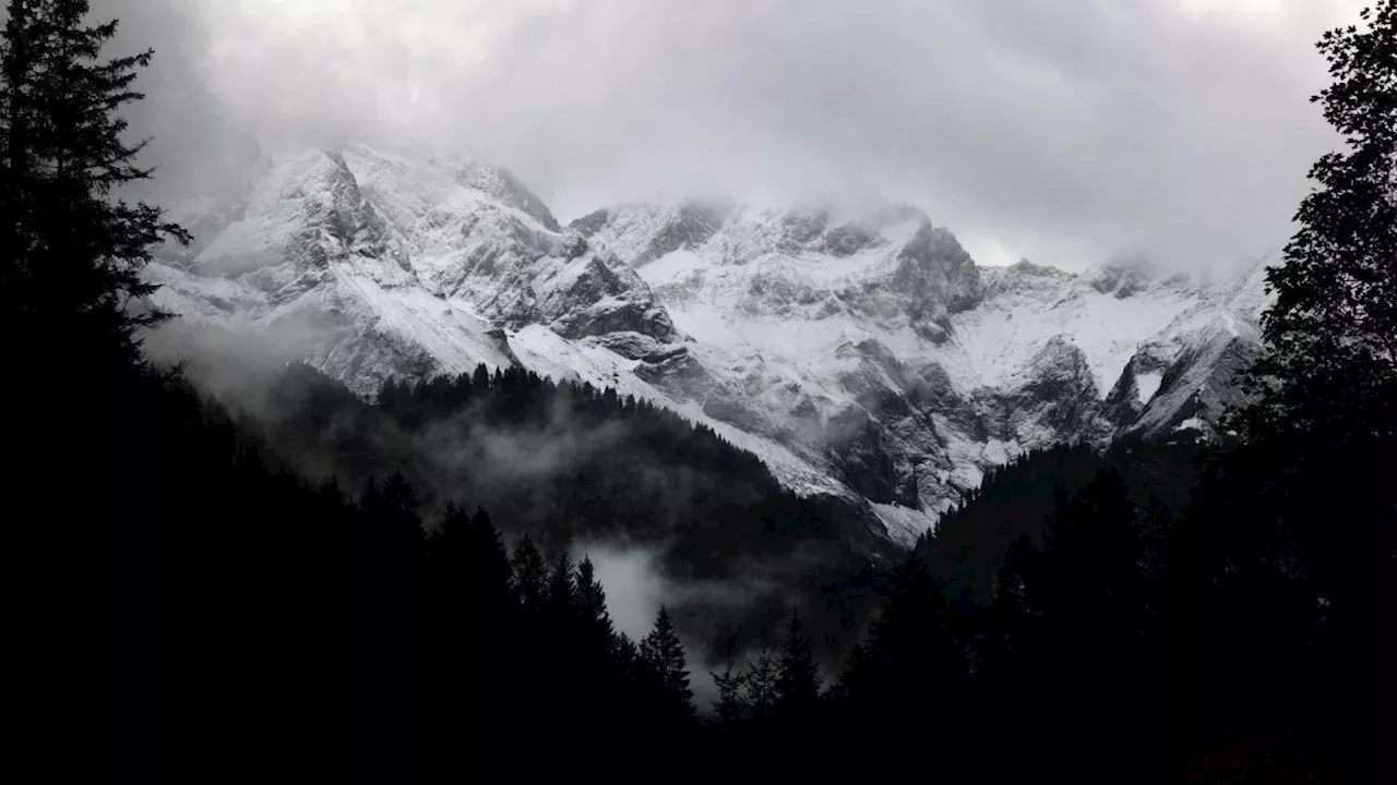 Warnung vor Dauerregen & Schnee in Bayern: betroffene Landkreise