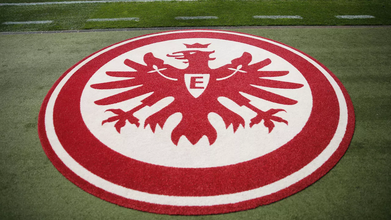 Eintracht Frankfurt: U19 sagt Spiel nach Tod von Trainer Rasche ab