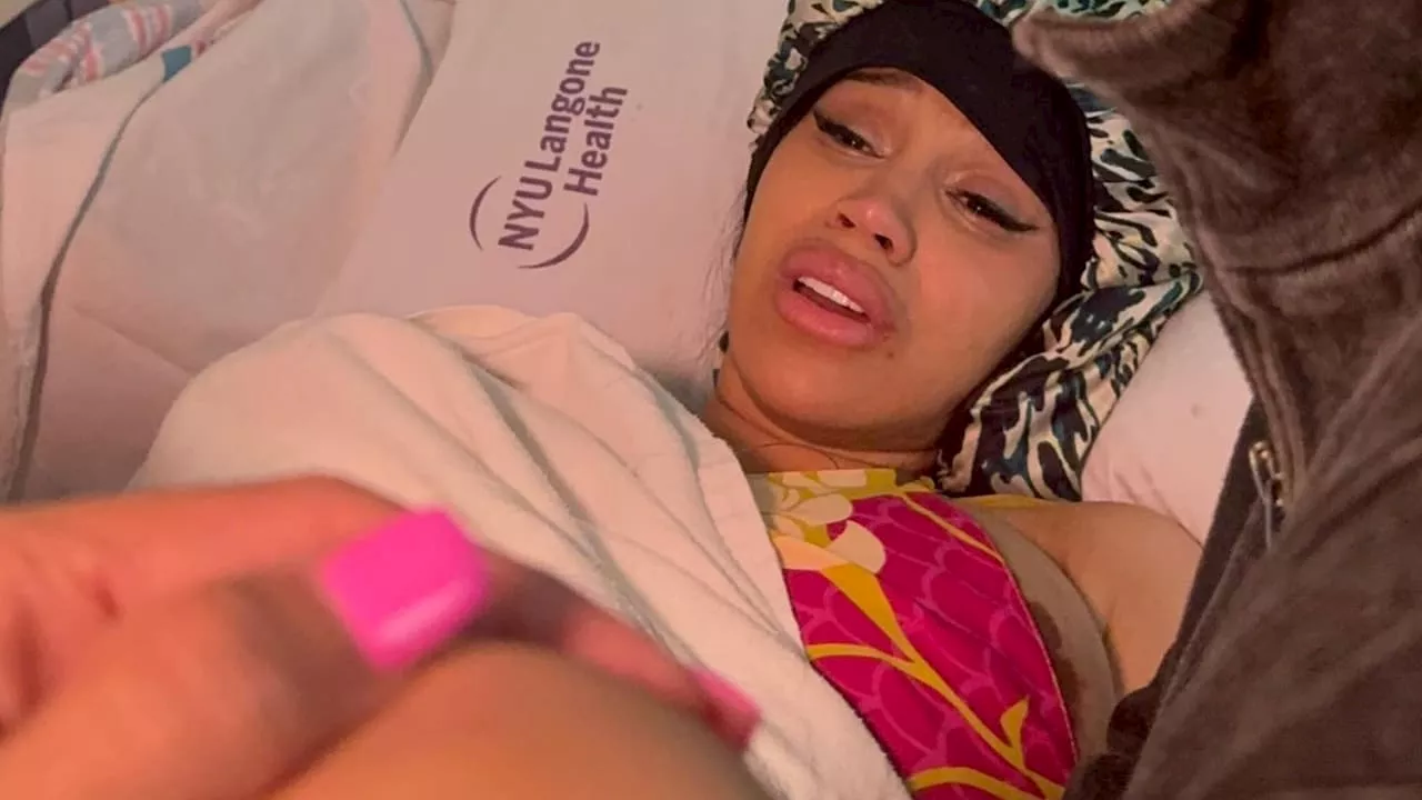 Drittes Baby da! Cardi B zeigt Fans ihre Geburt, Ex-Mann Offset ist auch dabei