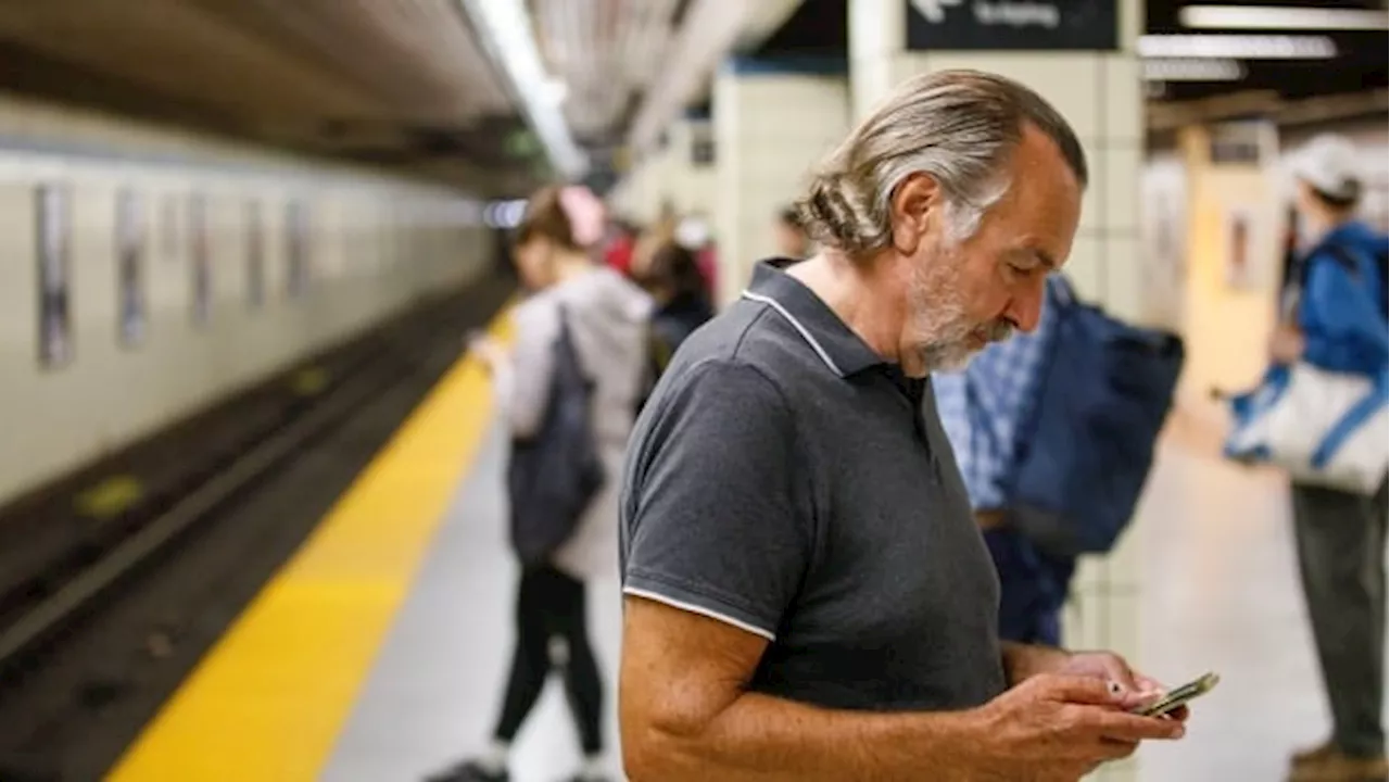 TTC ending free Wi-Fi in subway stations by end of year