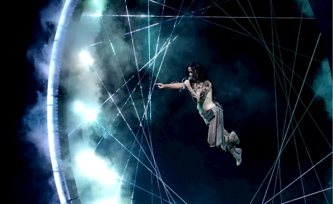 Out of this world performances at MTV Video Music Awards