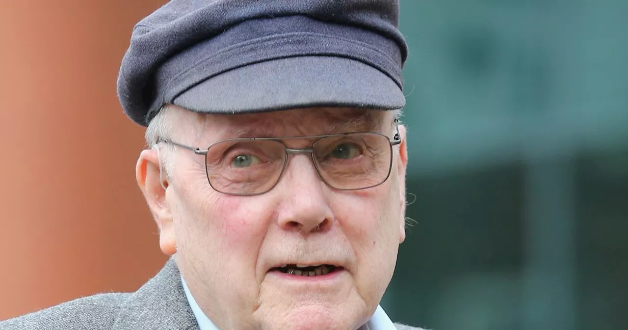 Coronation Street and Carry On star Kenneth Cope dies aged 93