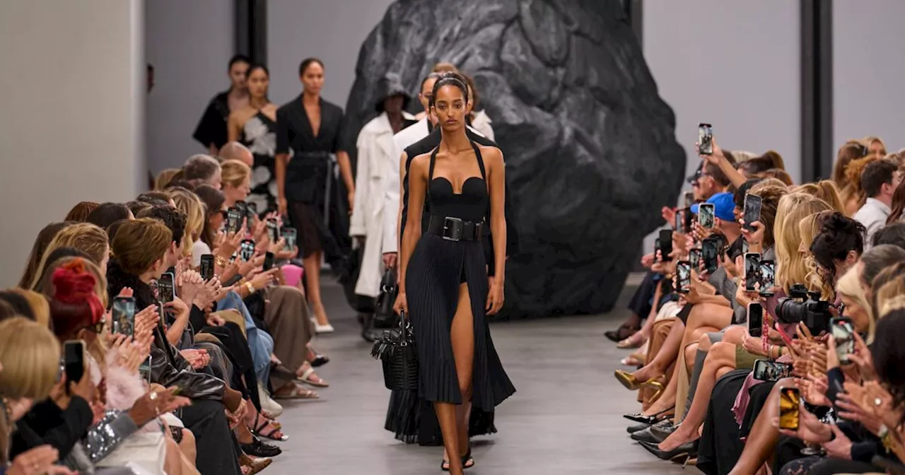 New York Fashion Week: 5 tendenze moda primavera-estate 2025