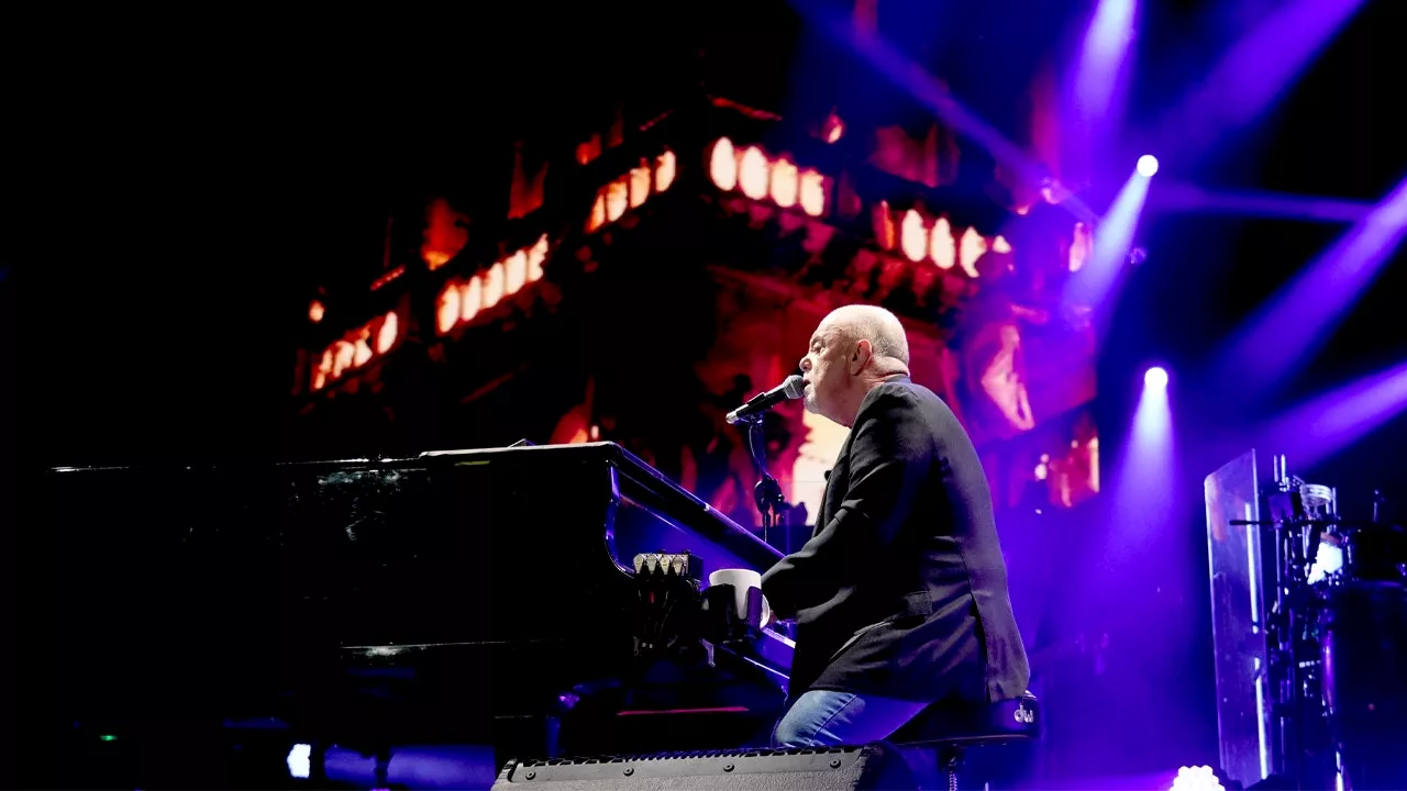 Billy Joel to perform New Year's Eve show at UBS Arena for second year