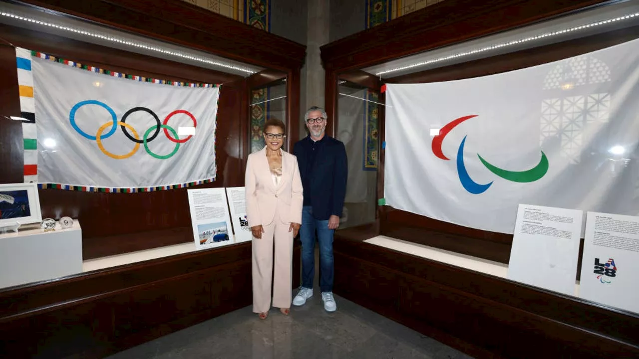 Olympic, Paralympic flags displayed at LA City Hall ahead of 2028 Games