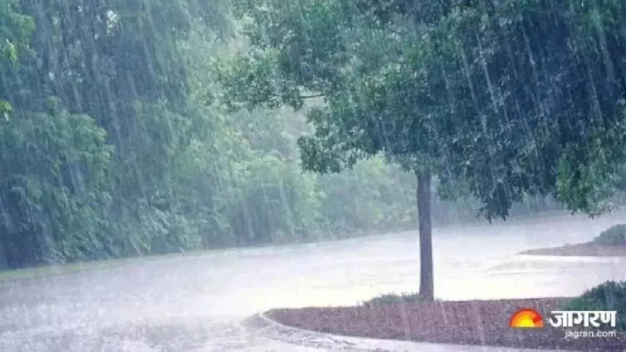 Himachal Weather: 9 जिलों में तेज हवा के साथ भारी बारिश की चेतावनी, 37 सड़कें बाधित; 106 ट्रांसफार्मर खराब