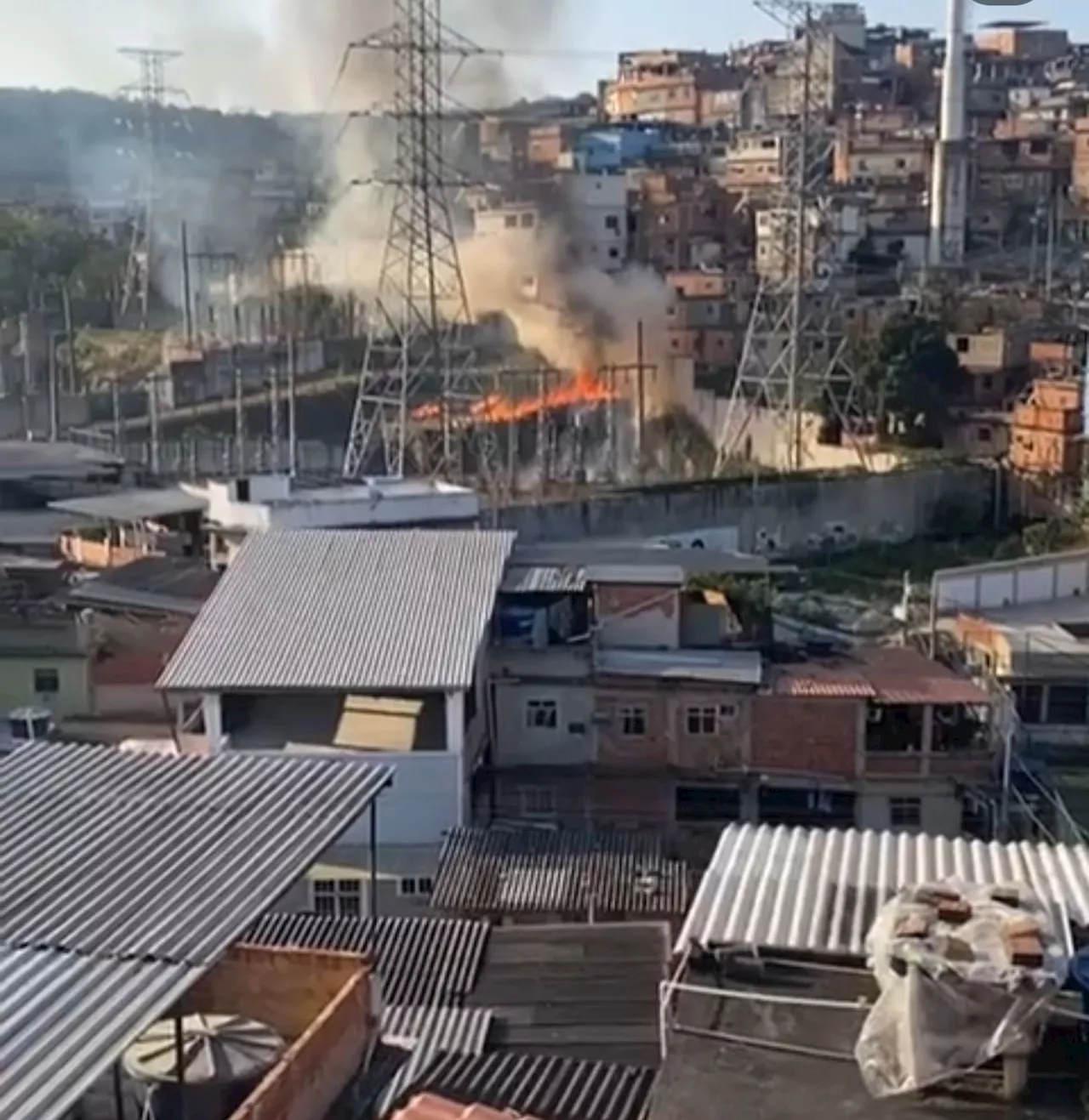 Ocorrências em duas subestações provocam apagão em vários bairros da Zona Norte do Rio