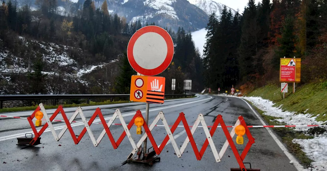 Der Wetterumschwung ist da: Erste Straßensperren verhängt