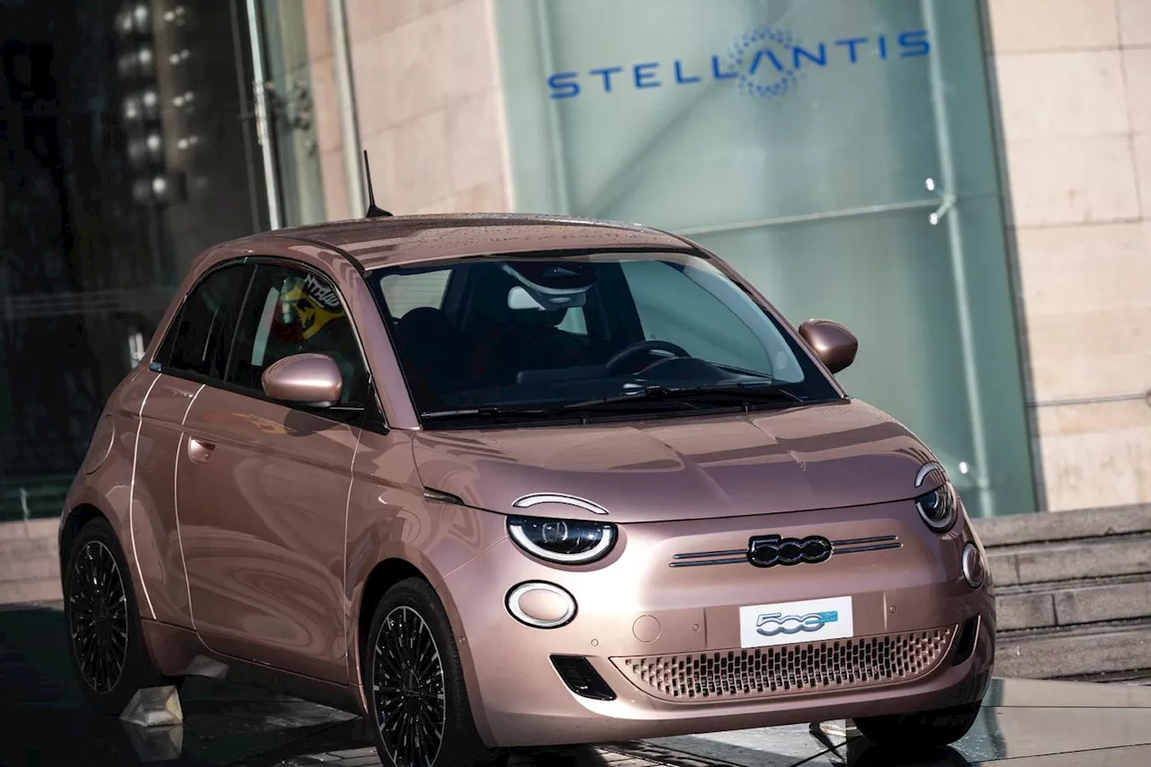 La production de la Fiat 500 électrique suspendue pendant un mois