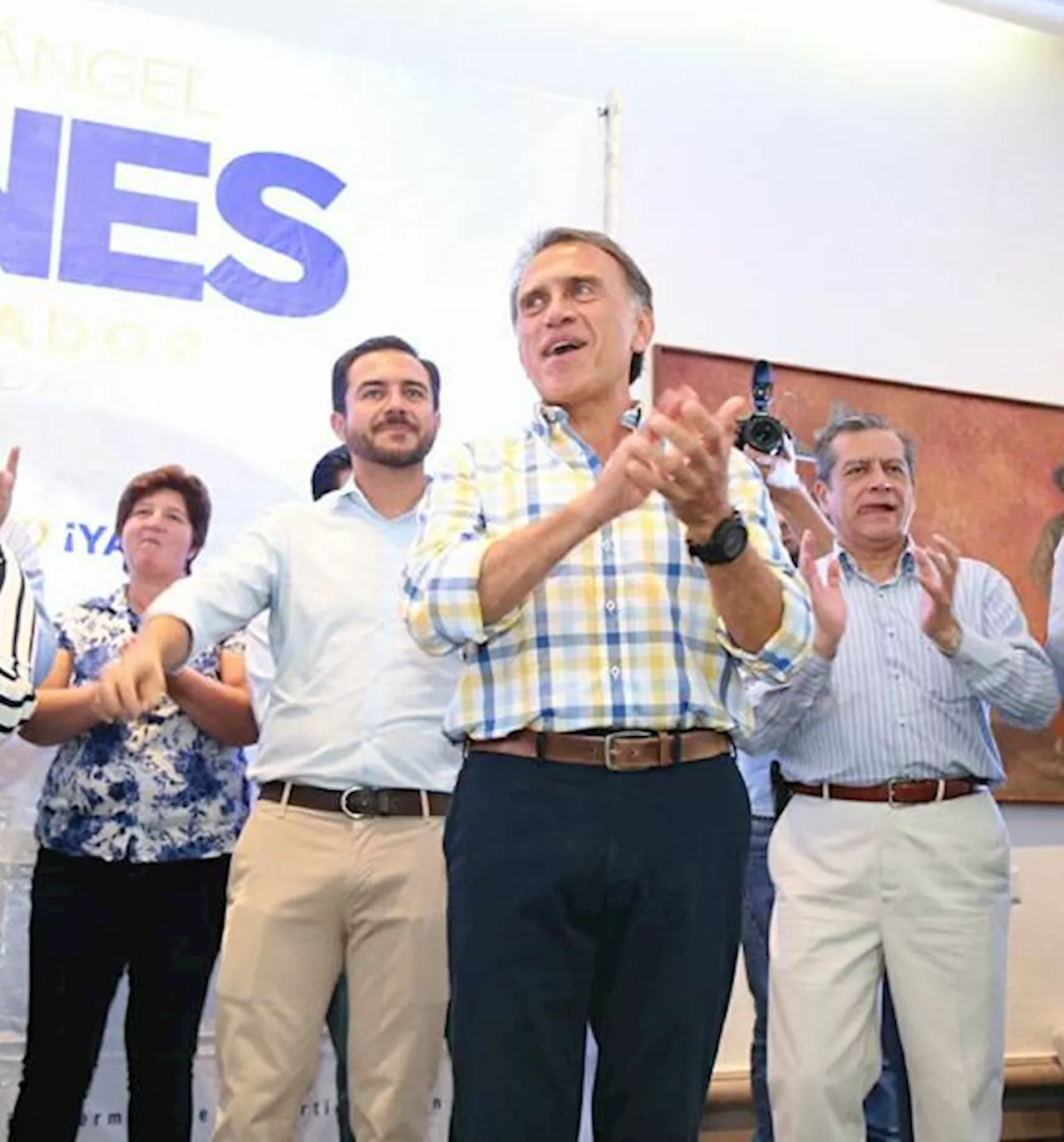 Permanente del PAN expulsa a Yunes Márquez y Yunes Linares