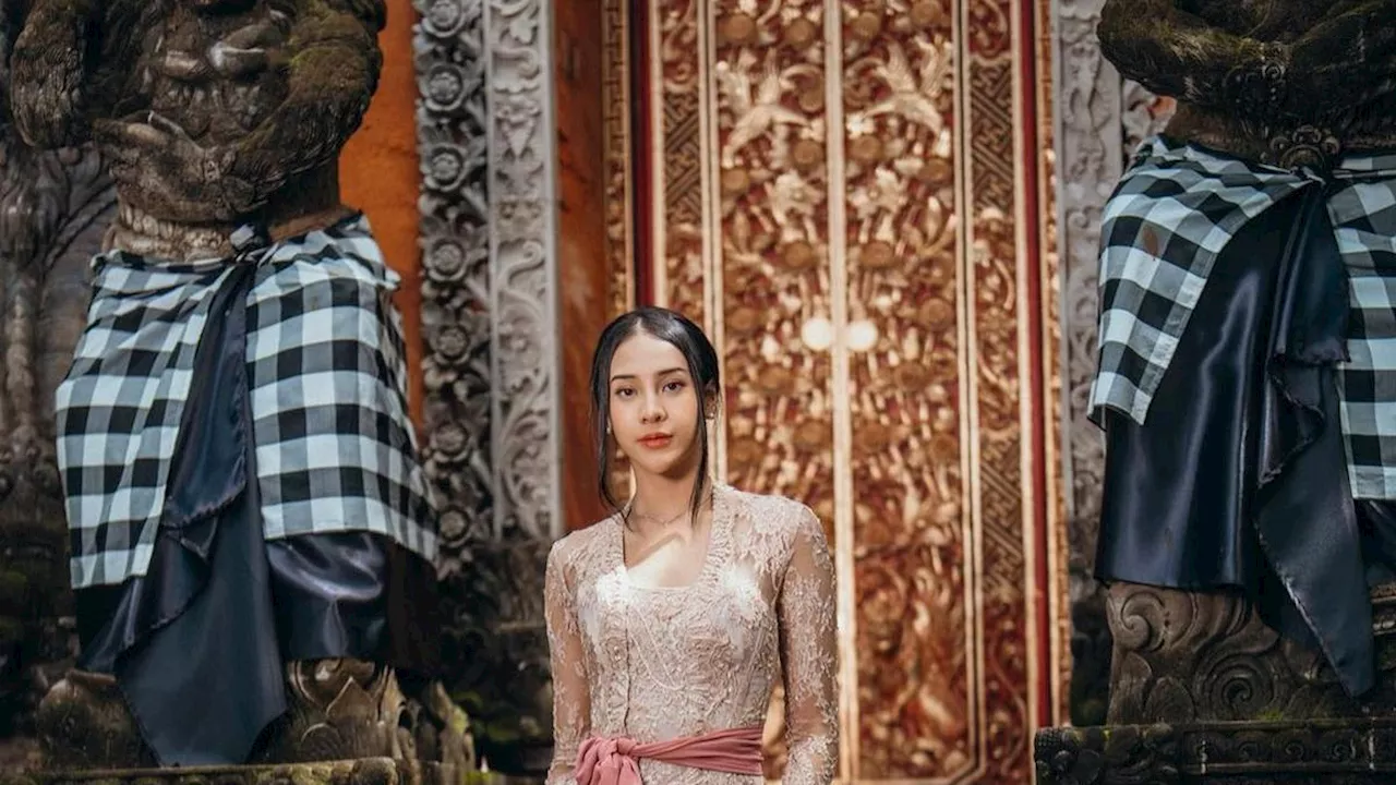 4 Ide Kebaya Bali ala Selebriti yang Pas untuk Kondangan, dari Anya Geraldine hingga Mahalini