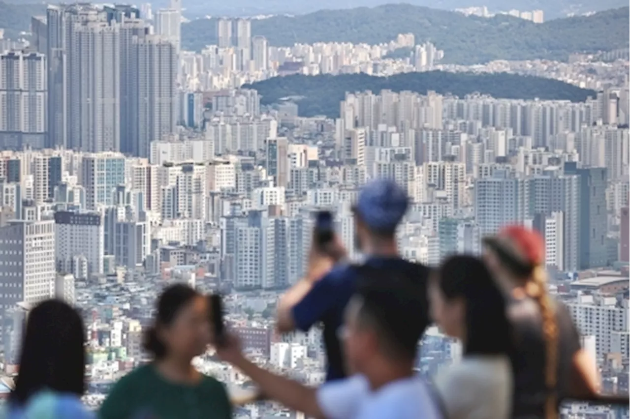 “딴세상 이야기 자꾸 듣다보니”...반포 국평 60억 찍고 신축은 신고가 행진