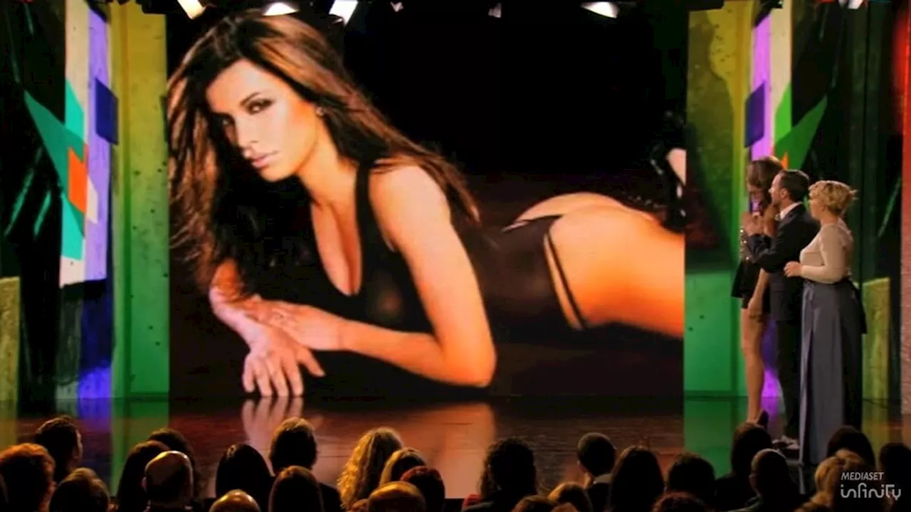 Auguri a Elisabetta Canalis, il suo calendario a Zelig 1 del 2013