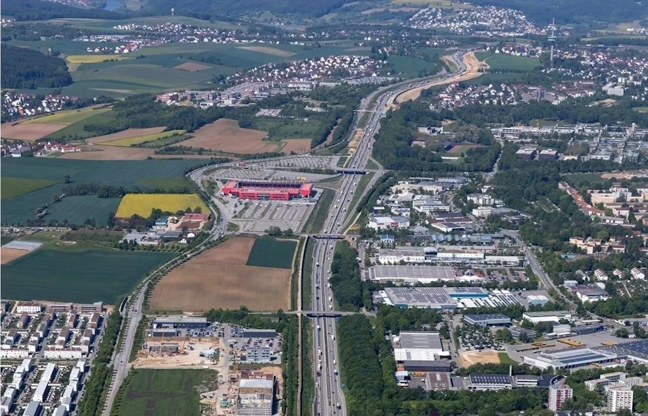 Wetterbedingt: Lärmschutzbelag-Einbau auf der A3 bei Regensburg um eine Woche verschoben