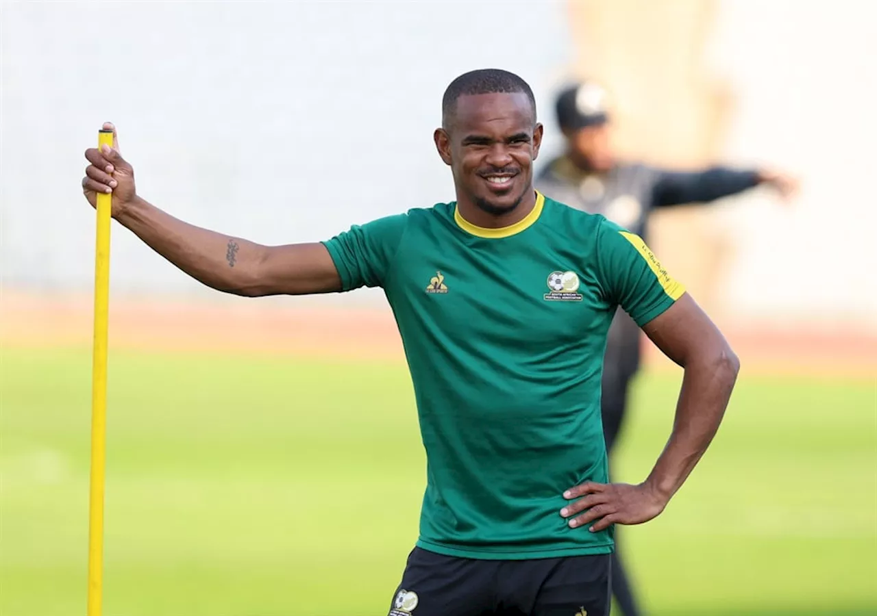 Mngqithi fears handing new signing Rayners an immediate start, may destablise Sundowns dressing room