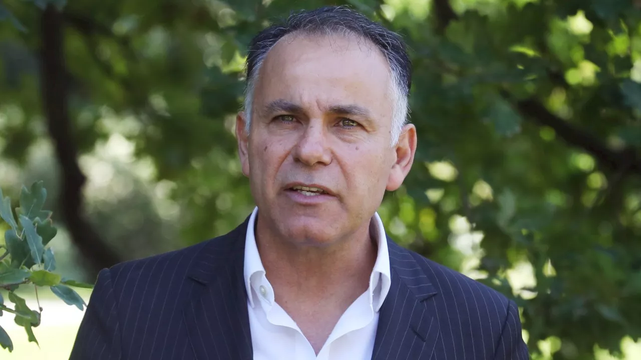 ‘Weasel words’: Pesutto slams Vic Premier’s protest response