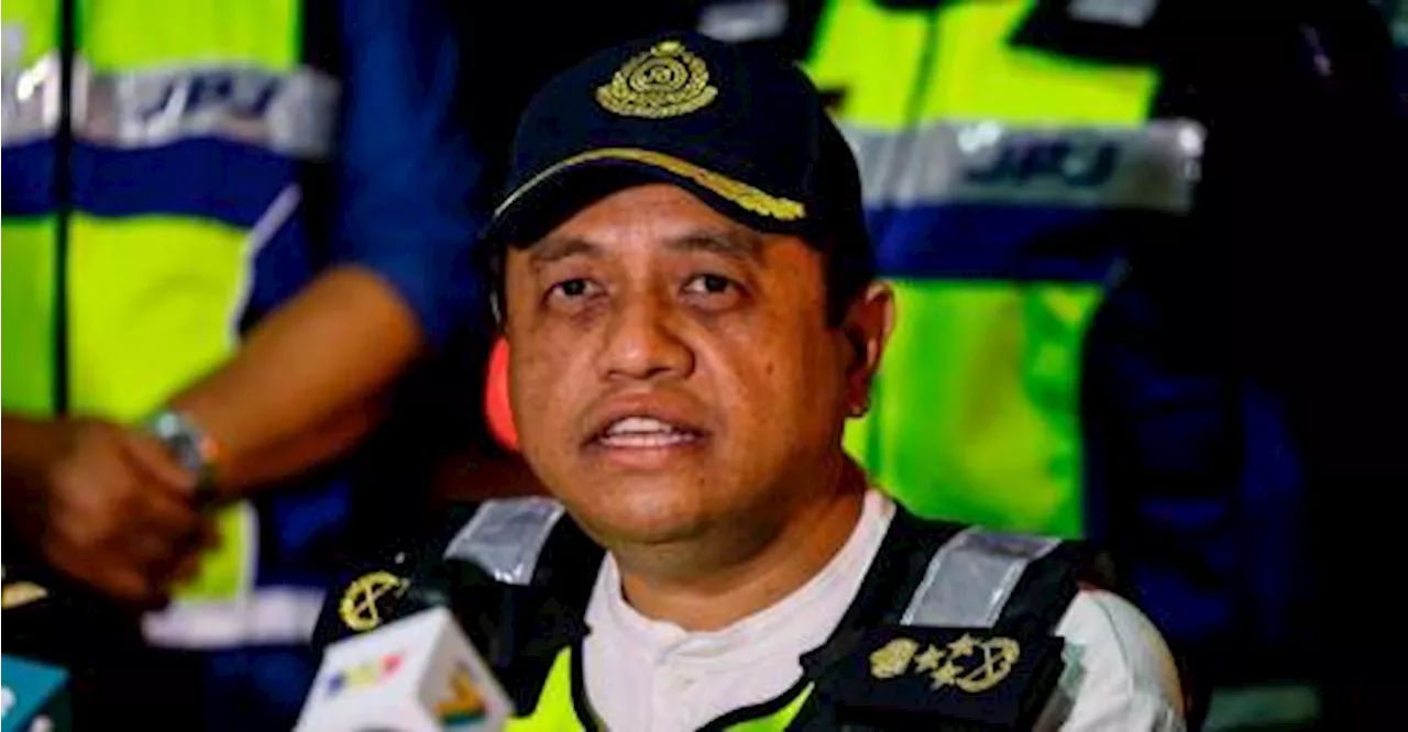 JPJ seizes 21 luxury MPVs, issues 45 summonses in crackdown on illegal taxis