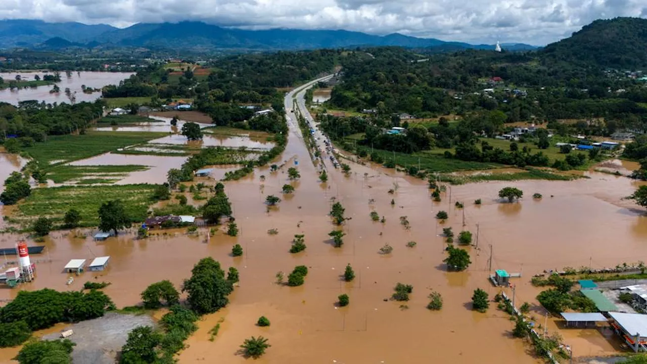 'Catastrophic' flash floods cause destruction and deaths in Yemen