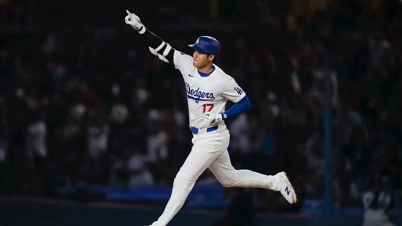 Ohtani homers, moves closer to 50/50 in Dodgers' win over Cubs