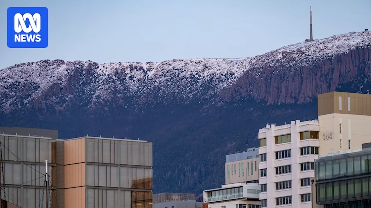 Antarctic air mass to deliver weekend snow, hail and thunder to Tasmania, Victoria and NSW