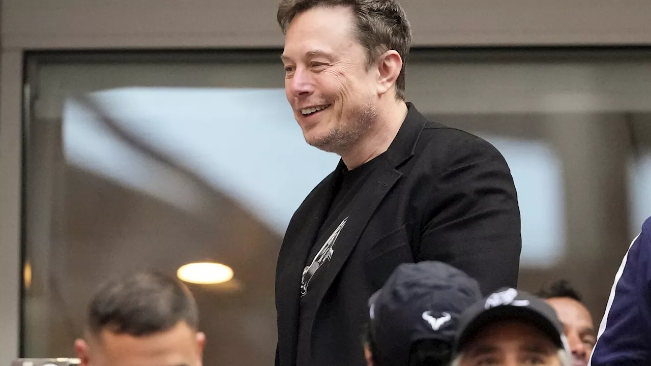 United Airlines will offer free internet on flights using service from Elon Musk's SpaceX