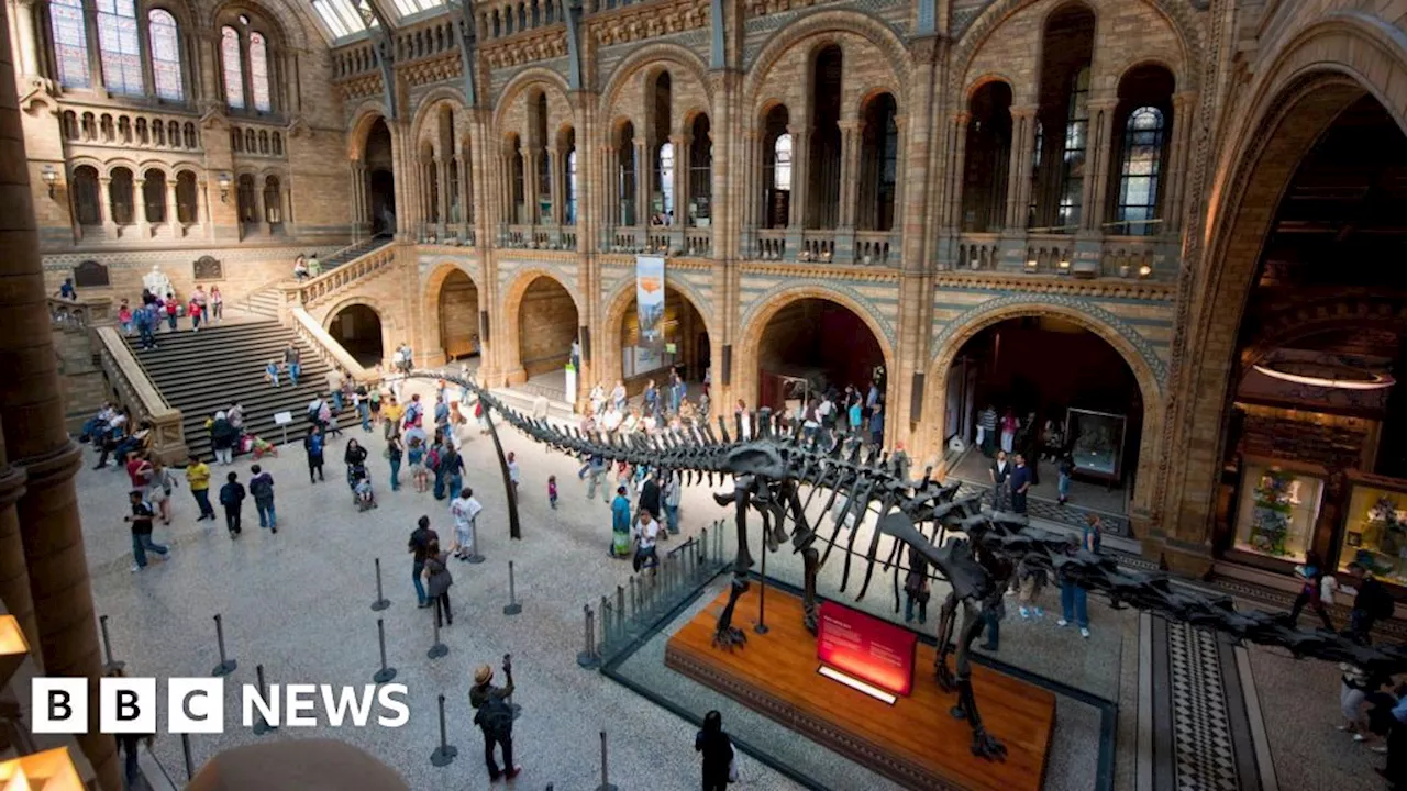 Natural History and Science museums' security guards threaten strike action