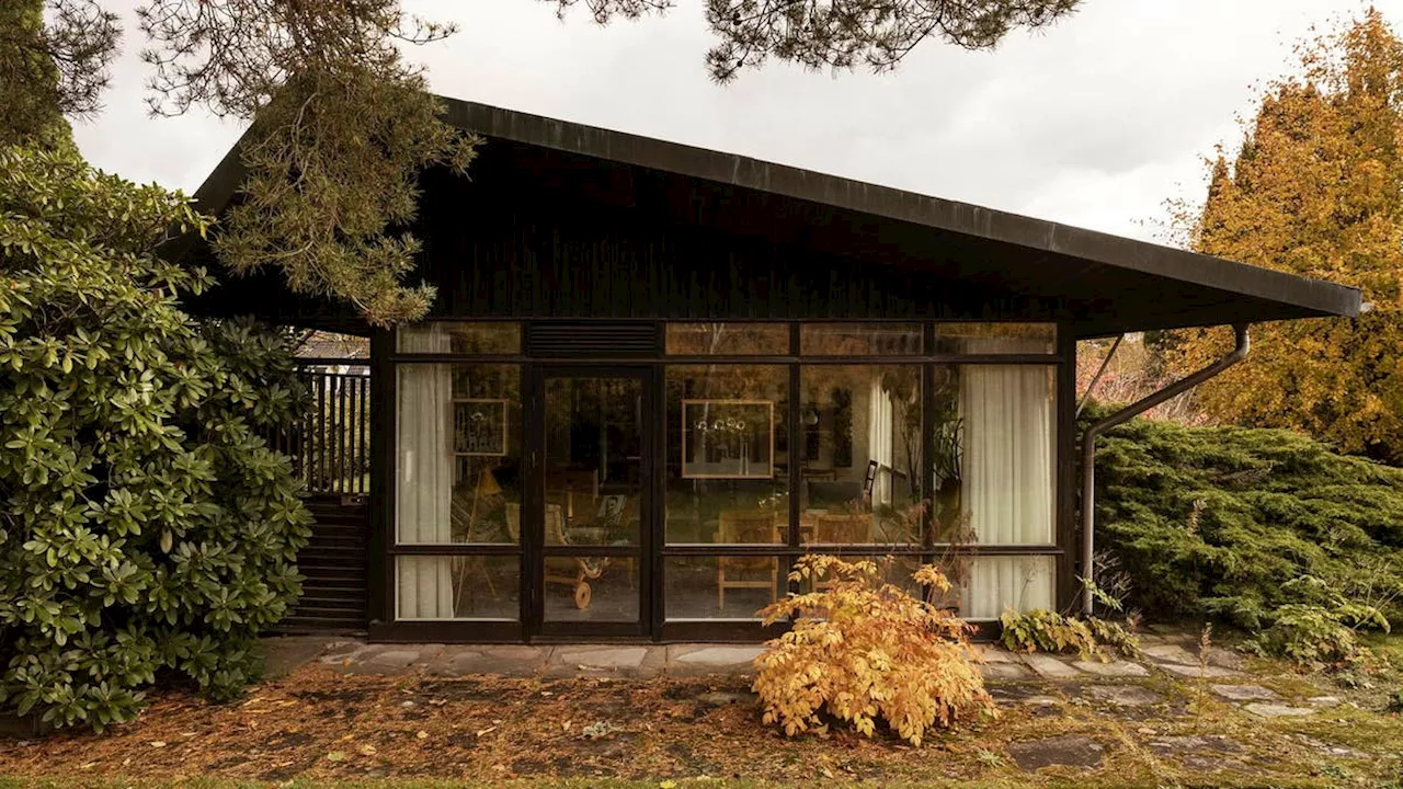 Bilder: Johan Sjöberg bor i Bruno Mathssons hus i Värnamo