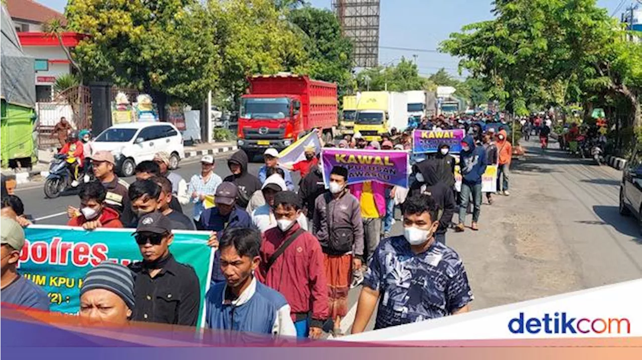 Warga Demo Tuntut Bawaslu Netral Jelang Putusan Sengketa Dico Vs KPU Kendal