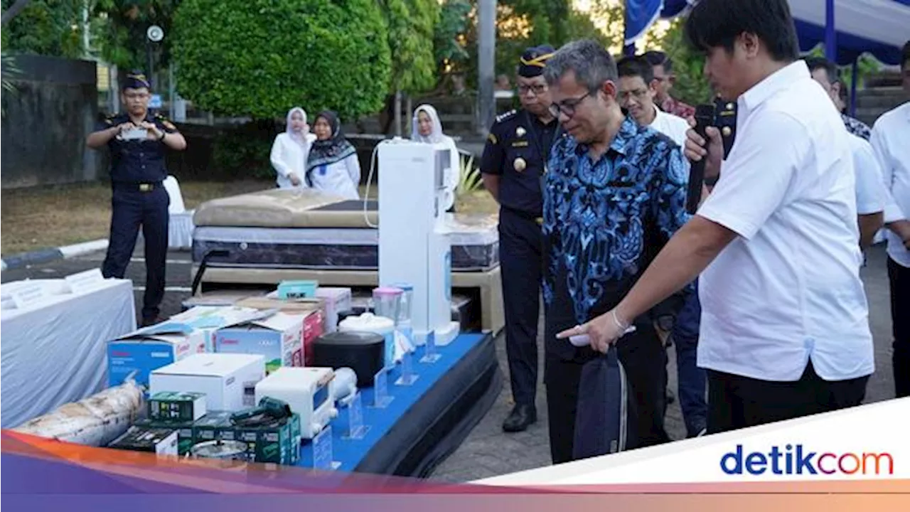 Kemendag Sita Barang Elektronik-Pakaian Impor Ilegal Rp 1,33 M