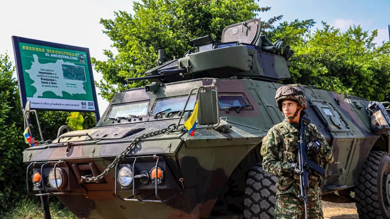 COP16: Ejército de Colombia refuerza seguridad con 10 'gladiadores', tanques blindados para transporte de tropas